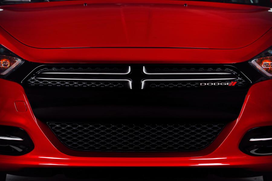  Dodge Dart 2012 года  (фото 35 из 145)
